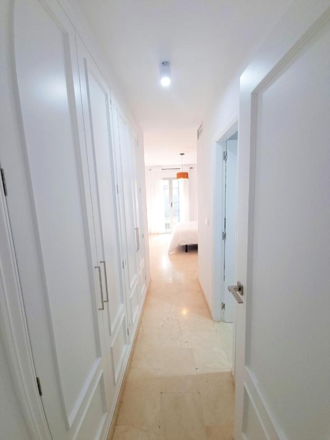 Charlot Center Apartment I Аликанте Екстериор снимка