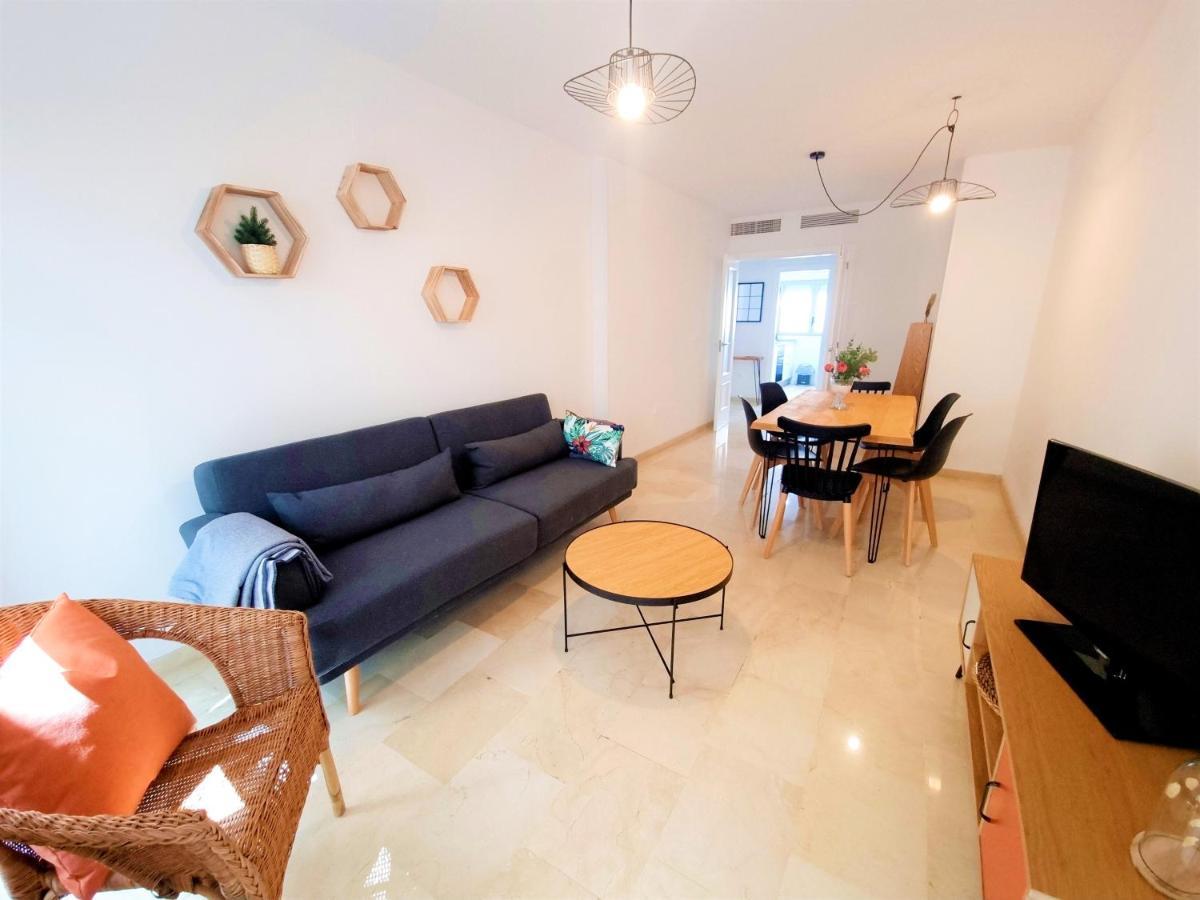 Charlot Center Apartment I Аликанте Екстериор снимка