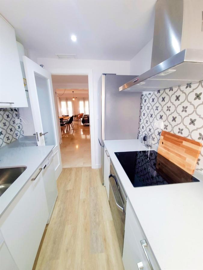 Charlot Center Apartment I Аликанте Екстериор снимка